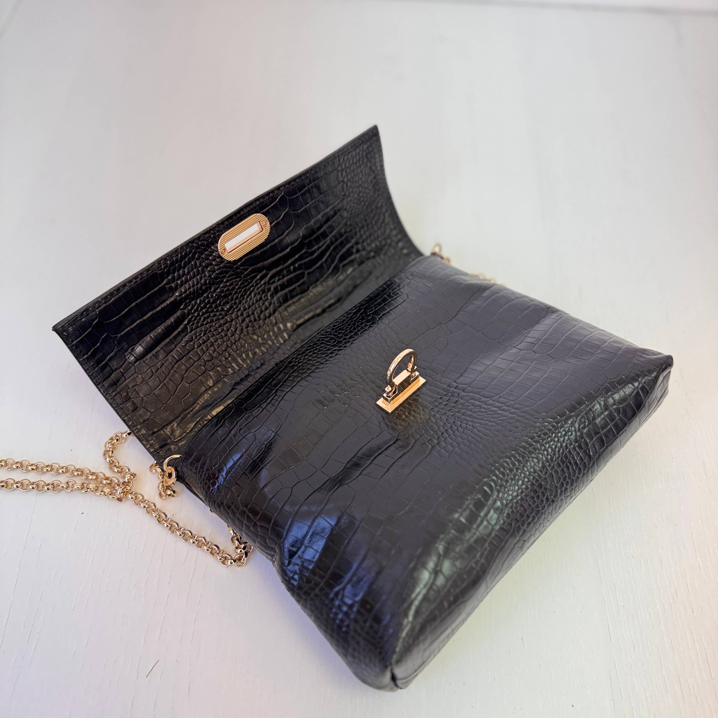 THE CODE - Wholesale Clutch Bag - Women's - Clutch About Greta in black1