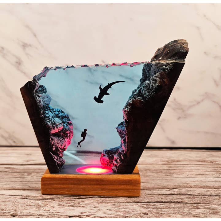 Merchemy - Wholesale Night Light - Night Light Scuba Diver Shark Lamp Epoxy Resin Blue Ocean7
