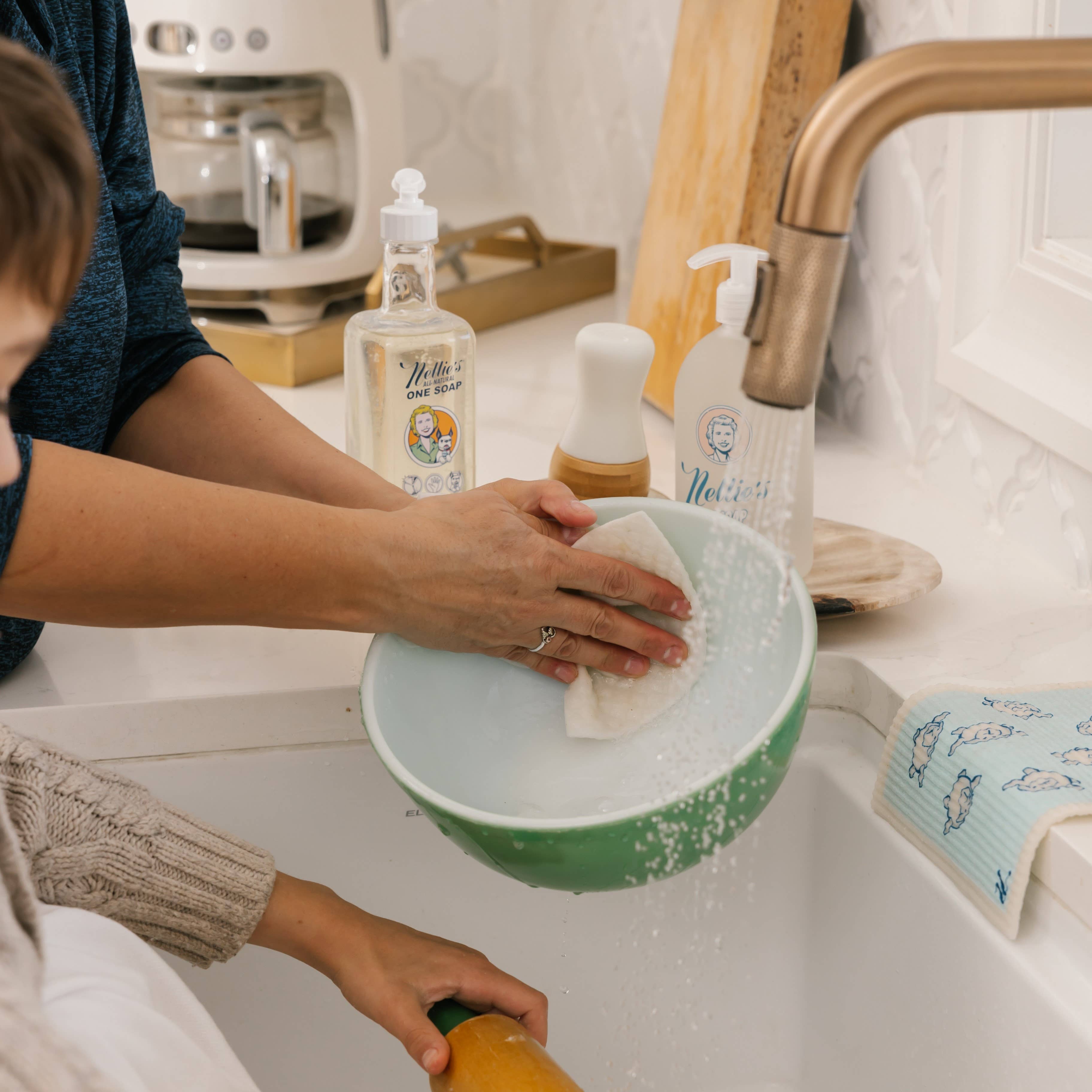 Nellie's Clean - Vente Produit vaisselle - Un savon au nénuphar (savon à vaisselle, savon pour les mains, savon pour animaux de compagnie)4