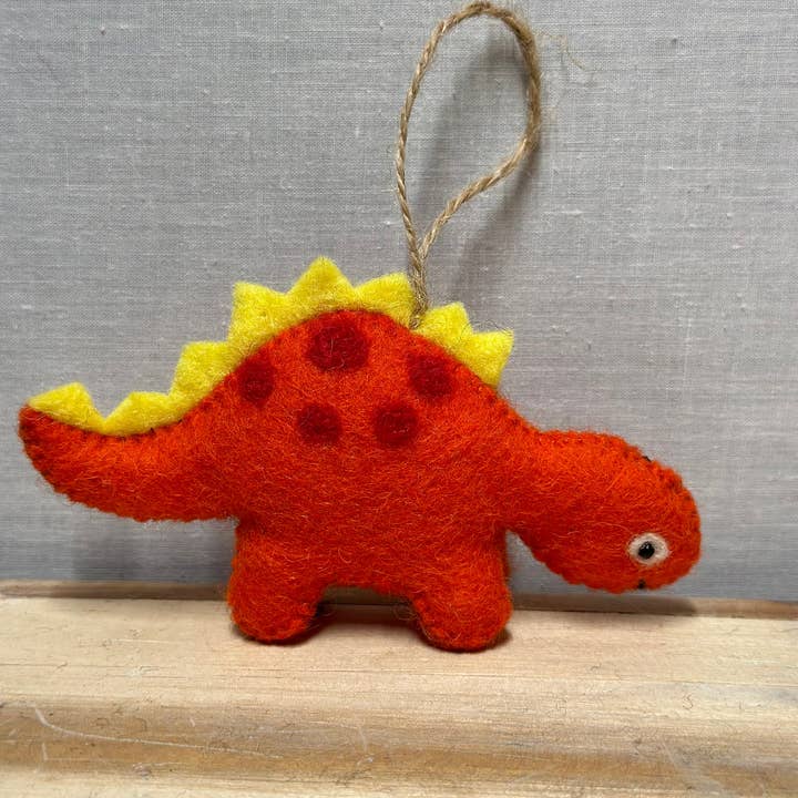 Funky Yak Ltd - Vendita all'ingrosso Decorazione - Dinosauri in feltro di lana fatti a mano con corda di juta, Nepal4