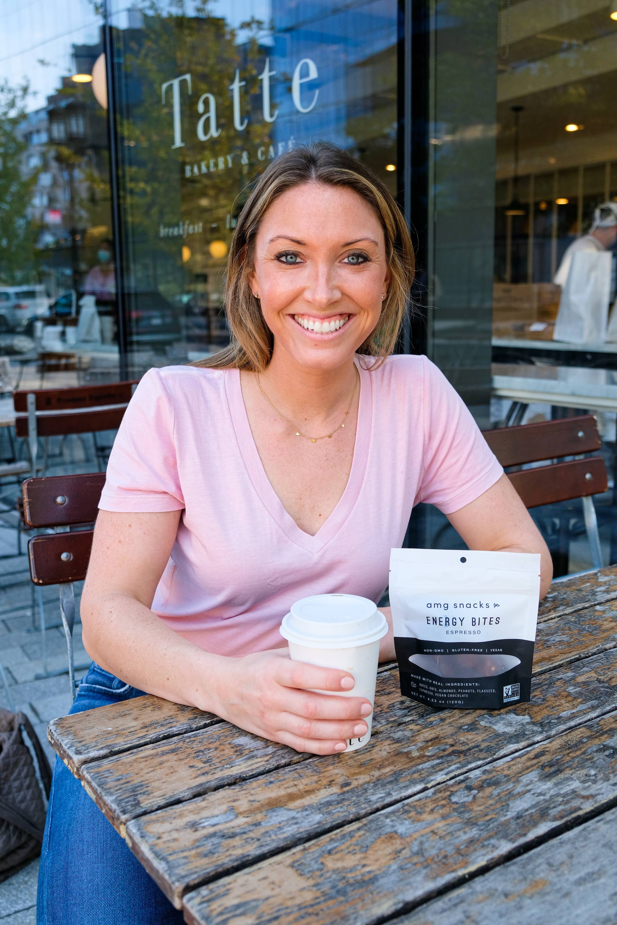 AMG Snacks - Wholesale Snack Bar - Espresso Energy Bite2