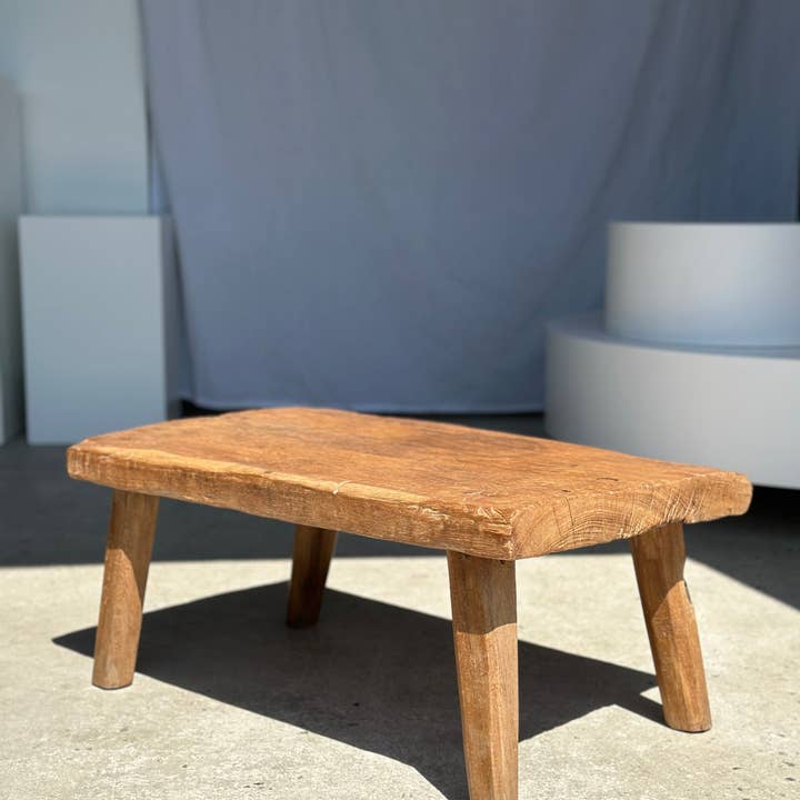 Office Objets - Venta al por mayor Mesas auxiliares - Mesa baja pequeña de teca rubia cuadrúpeda H:30 L:63,5 l:4047