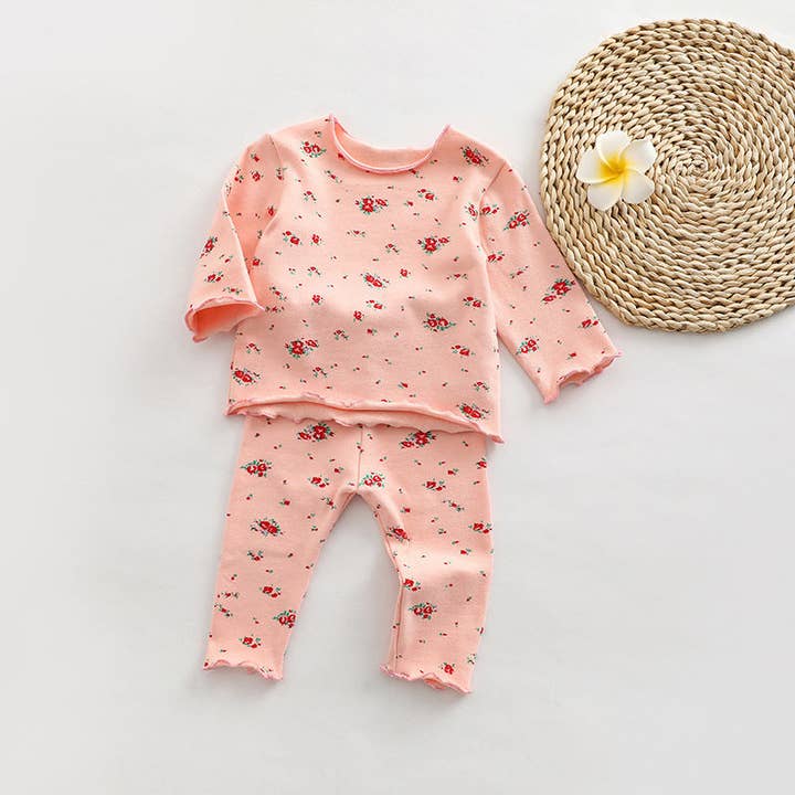 Conjuntos de ropa para el hogar encantadores: tops con estampado integral y pantalones combinados para bebé. para venta al por mayor de MyKids-USA®