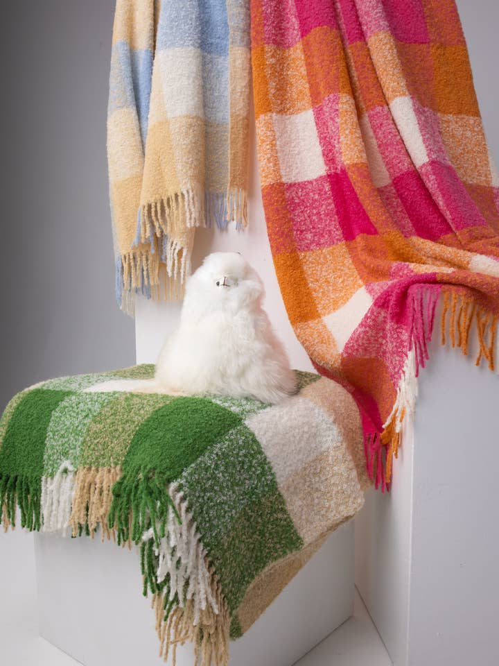 Check Alpaca Throw for wholesale by La Sierra - Alpaca Fashion + Homewares
