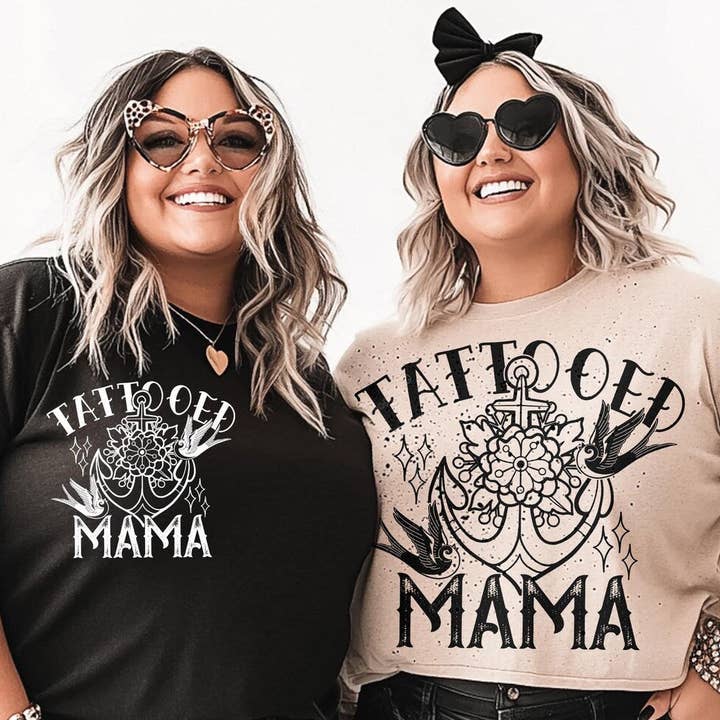 T-shirt Sweatshirt Crew Getatoeëerde Mama - Gedurfde en Artistieke Inkt-geïnspireerde Ontwerp voor wholesale door STRONG N FREE CDN