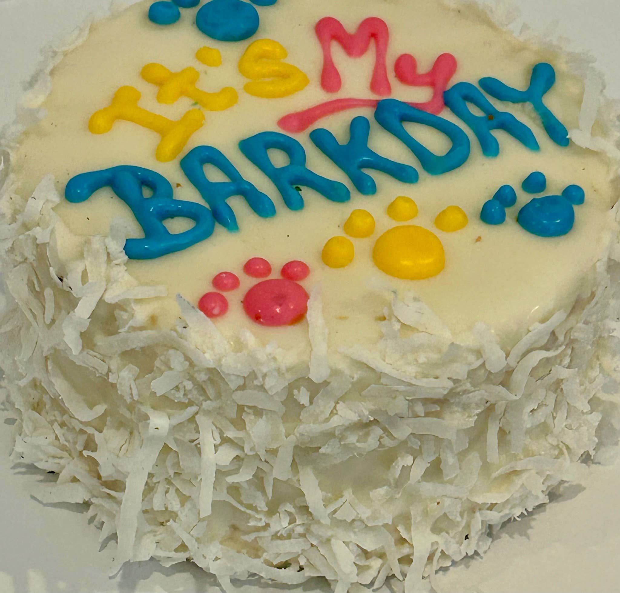 DELCO DOG CO. - Wholesale Pet Treats - Dog - It's My Barkday Doggie Cake 1