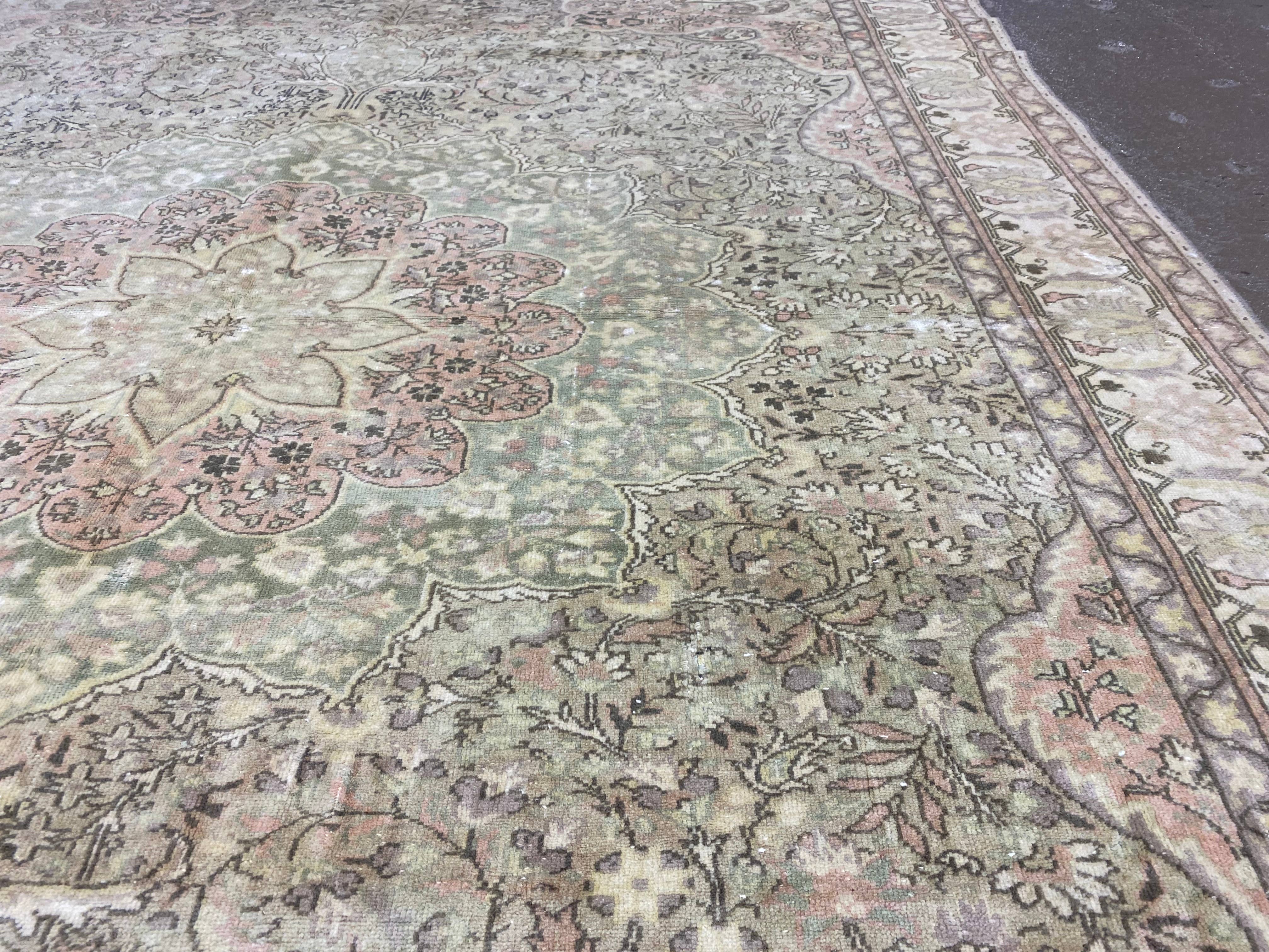 Vintage Loomz - Wholesale Area Rug - Vintage Turkish Kayseri Rug | 6.8 x 9.83