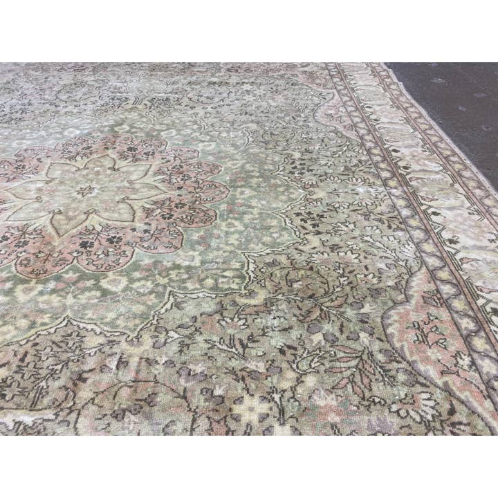 Vintage Loomz - Wholesale Area Rug - Vintage Turkish Kayseri Rug | 6.8 x 9.83