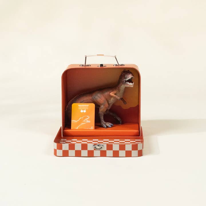 Coco Village - Wholesale Figurine toy – Kids - Giganotosaurus Dinosaur in a Collectible Box1