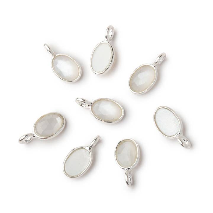 Ciondolo ovale in argento sterling 7x5mm con castone in pietra di luna bianca taglio rosa 1 pezzo per la vendita all'ingrosso da parte di Beads of Cambay