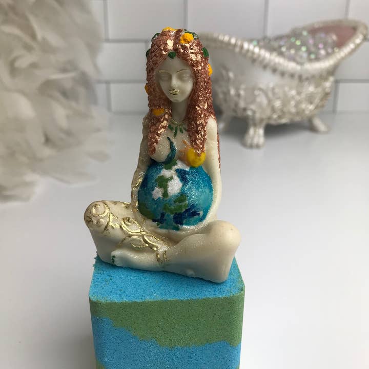 Mother Earth Bath Bomb for wholesale by Honeycat Cosmetics