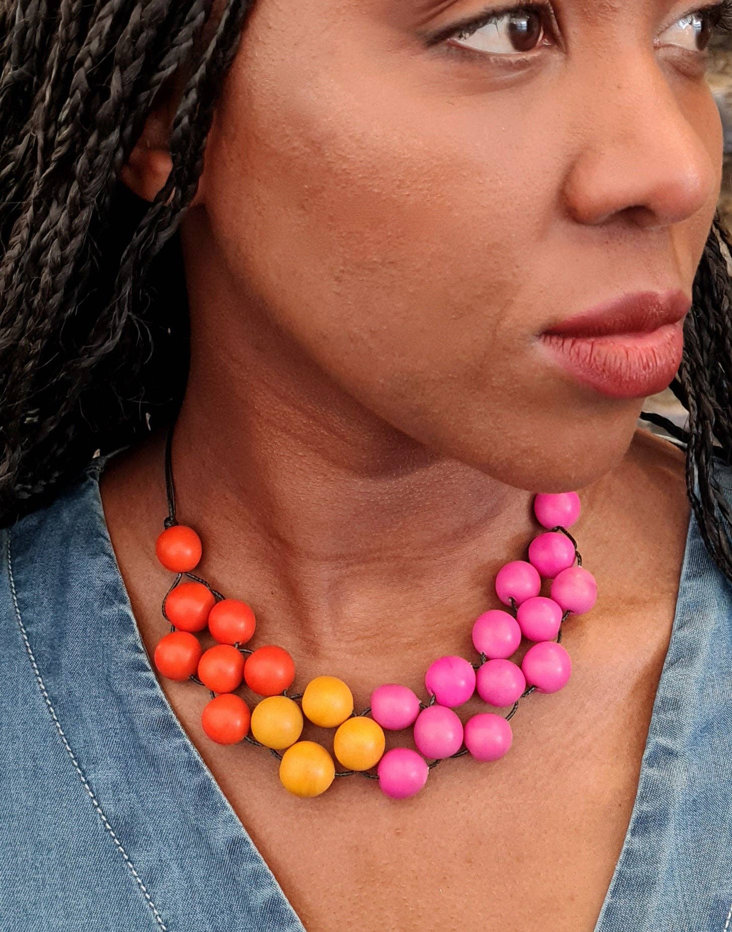 Pretty Pink Eco-Jewellery – wholesale Beaded/pearl necklace – Tagua Chicle Necklace0
