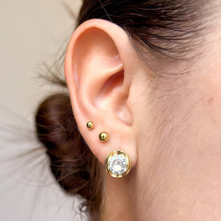 Goutte de moissanite ronde en zircon pour la vente par Lacosta Jewelry Corp