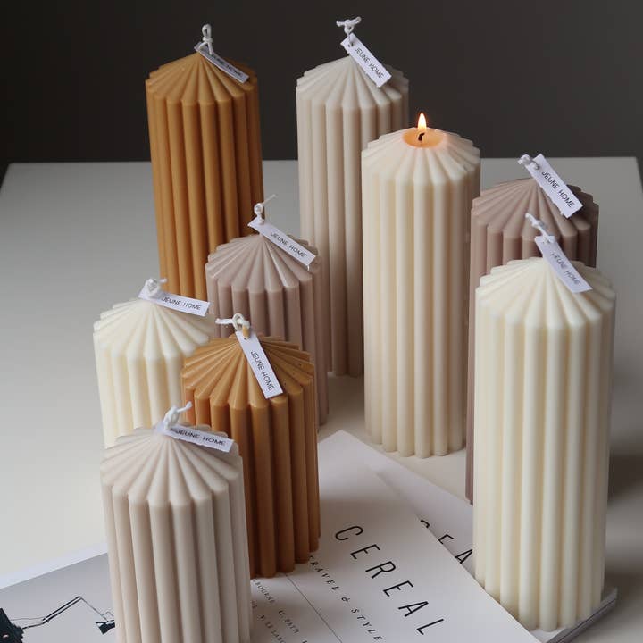 Jeune Home - Wholesale Novelty candle - Tall ribbed thick soy scented candle | wedding decor |20x7cm5