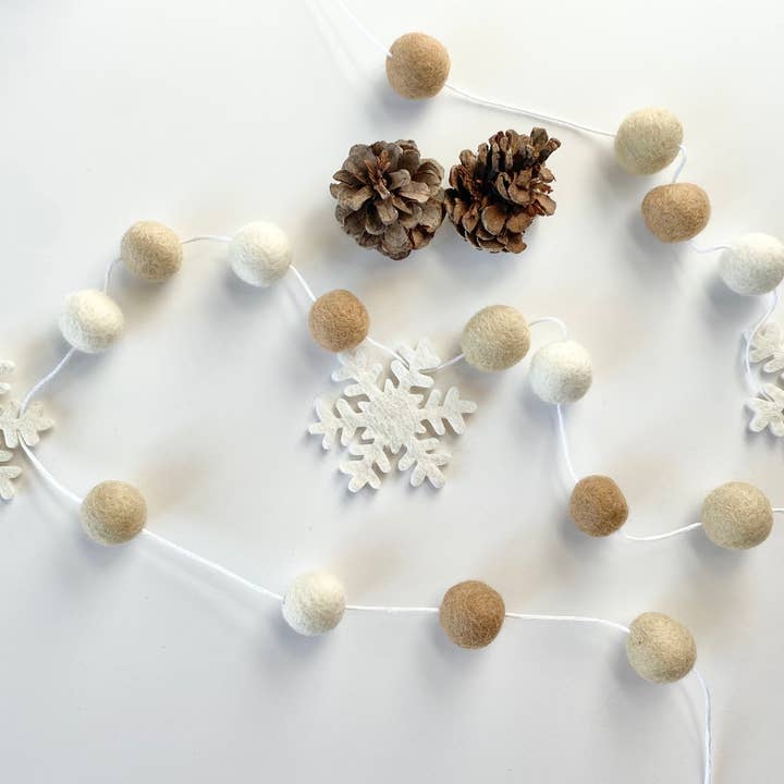 Wool Jamboree - Wholesale Bunting/Garland - Neutral Snowflake Garland - Best Seller!9