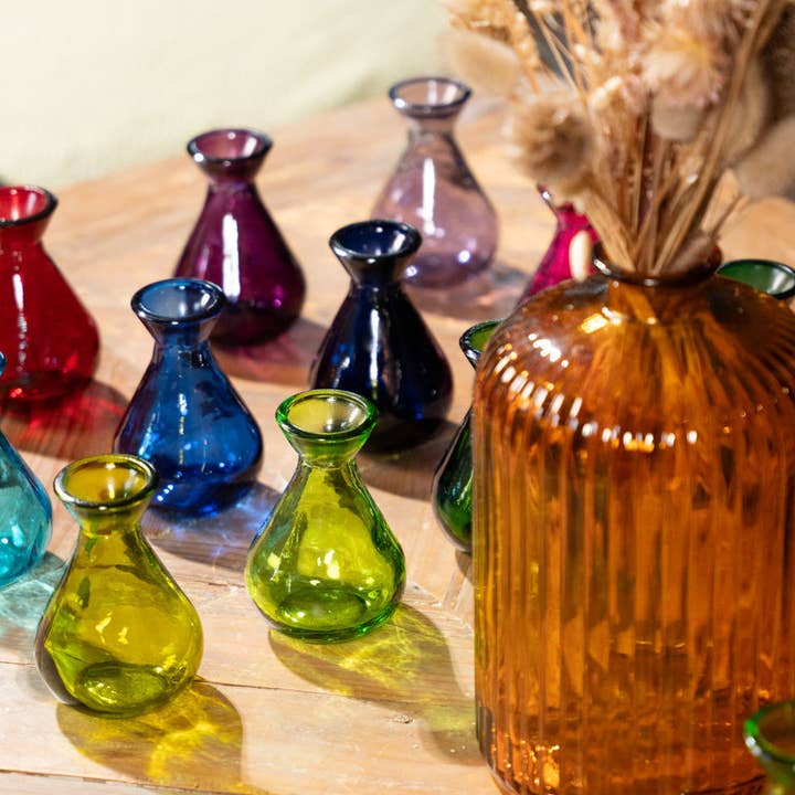 Vase à boutonnière « Adra » en verre recyclé de 11 cm, assortiment de 24 pour la vente par Jarapa