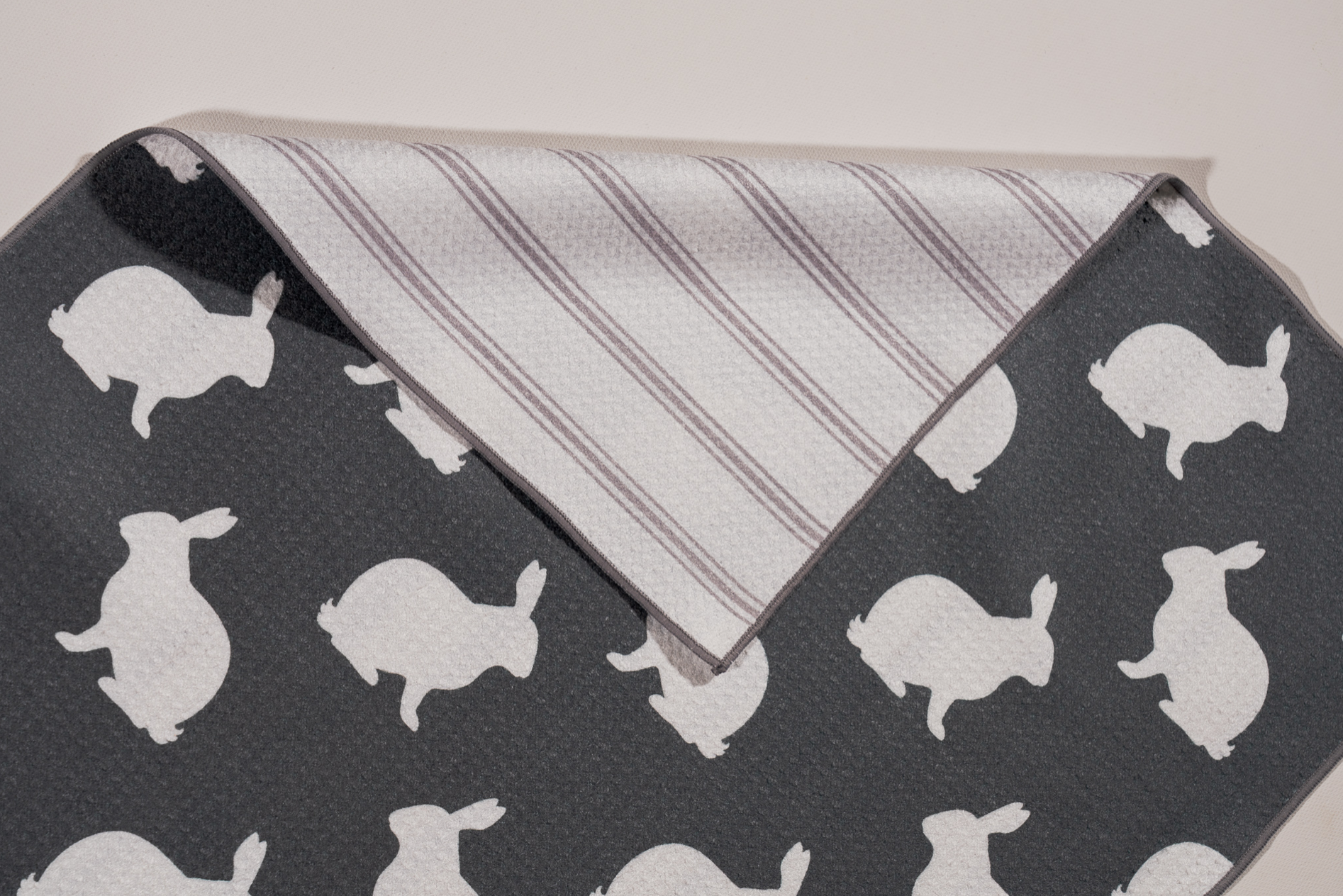 Bloom Towels – Toalha de chá por atacado – B154 Coelho Pedro4