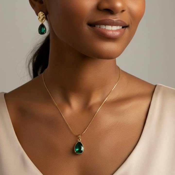 DUESTELLE ITALIA - Wholesale Dangle Earrings - Emerald3