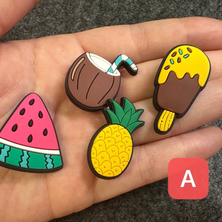 JuliesDecal – wholesale Skotillbehör - Unisex – Smycken för skor med sommarsemester-tema – strand, surfing med mera2