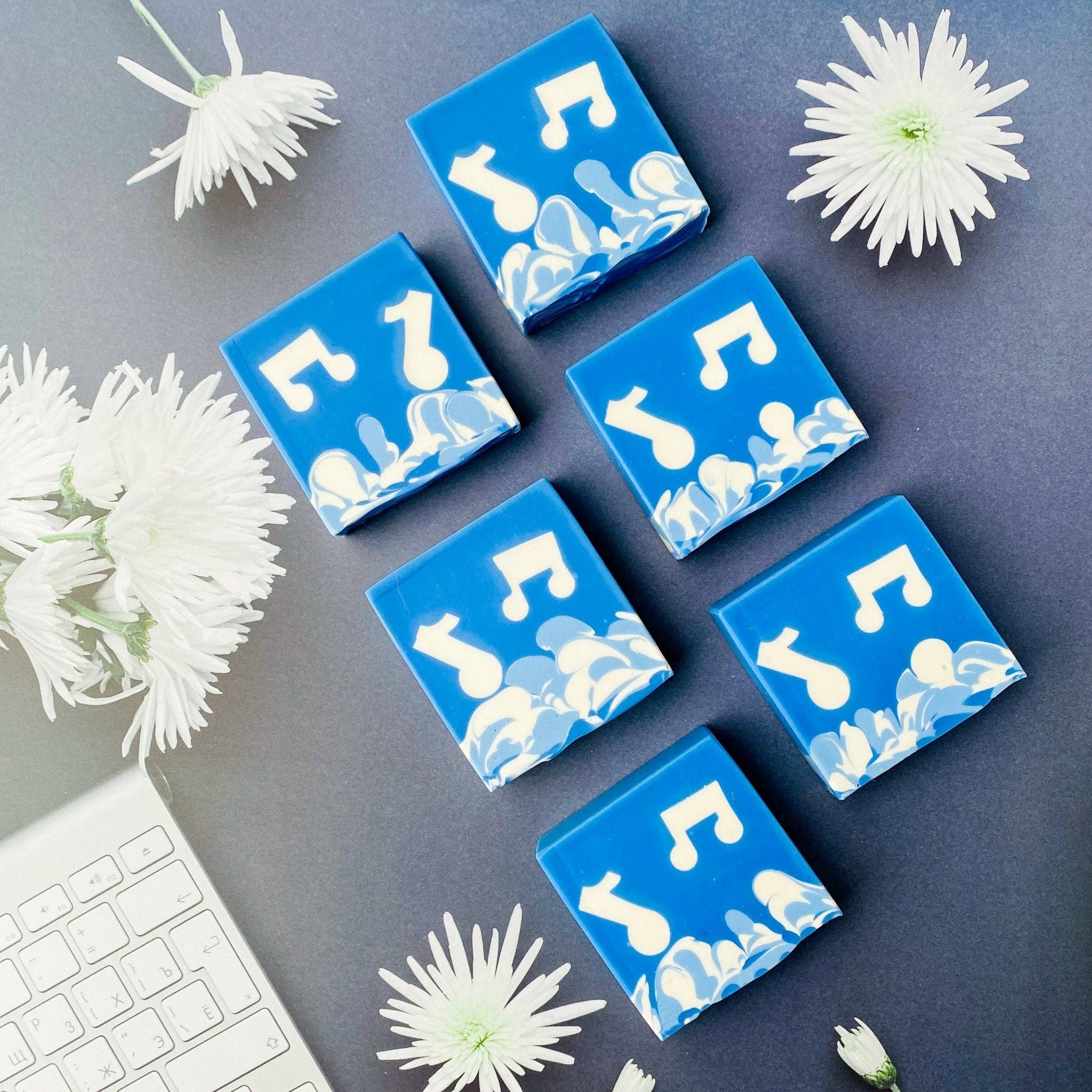 Tammi Home Body & Bath - Wholesale Bar Soap - Handmade Artisan Natural Soap | Notes of Glee | Japanese Honeysuckle Scent1