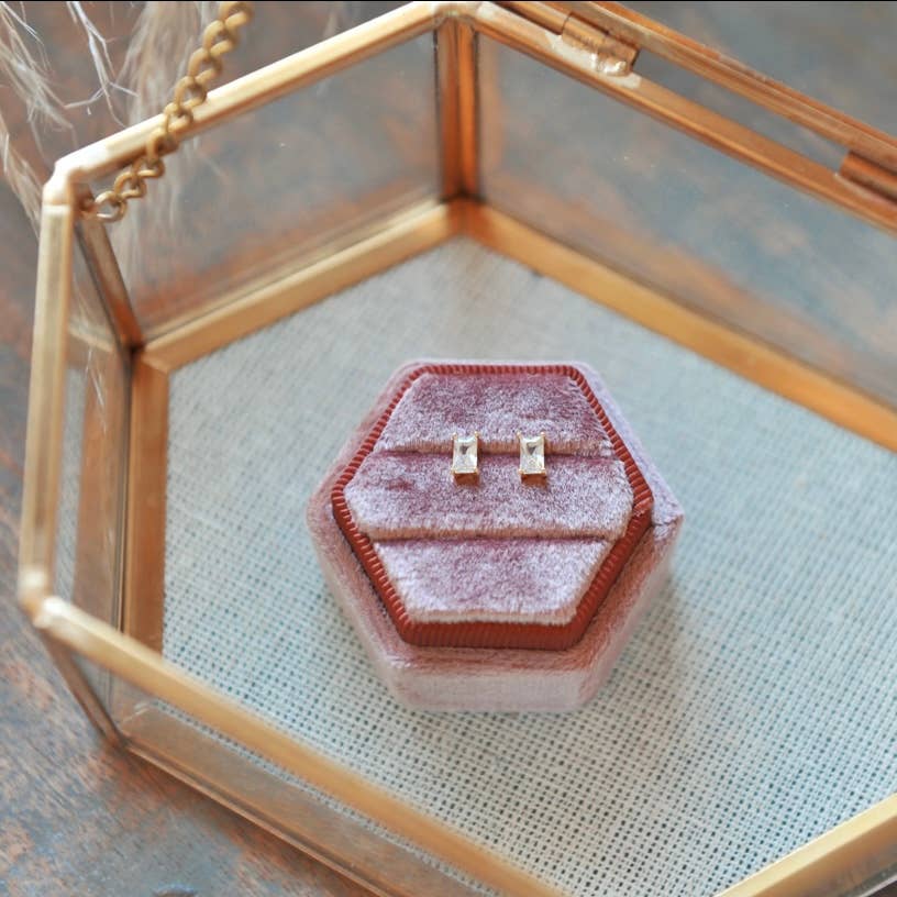 Oh So Lovely – Engroshandel Ørestikkere – Krystalbaguette-ørestikker i flere farver8