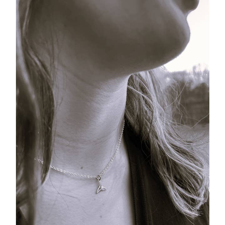 Semaki & Bird – wholesale Pendant/charm necklace – Alaska Whale Tail Necklace - 14k gold over sterling silver2