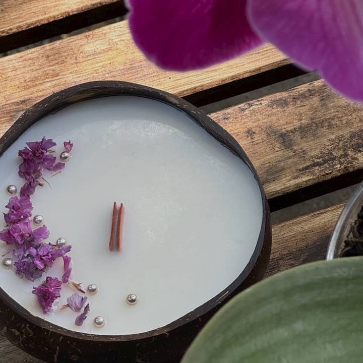 CocoPearl Candles - Wholesale Jar/Filled Candle - Coconut shell | Pure Coconut wax2