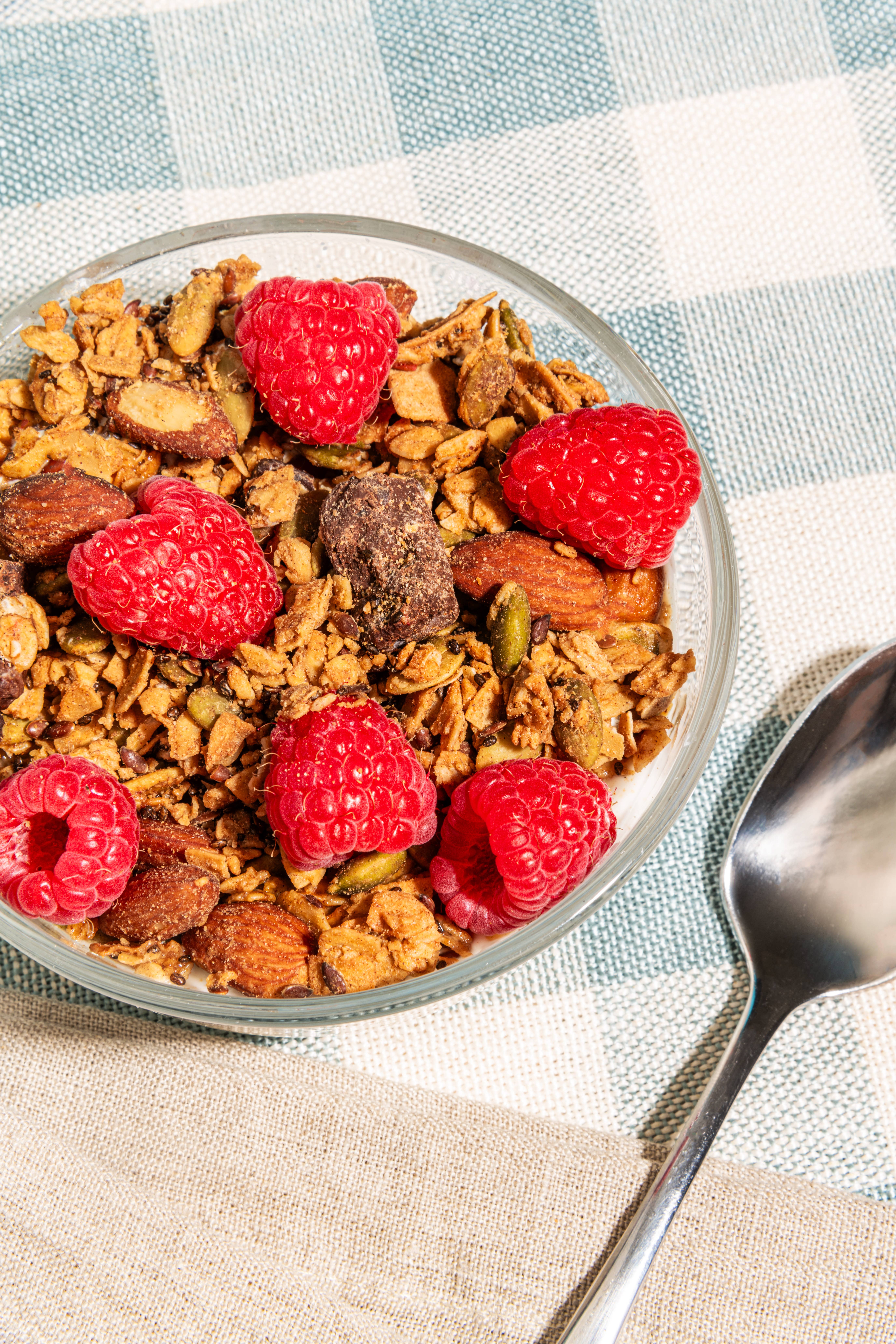 The Hampton Grocer Granola - Wholesale Granola - Almond Butter + Chocolate Chunk Granola3