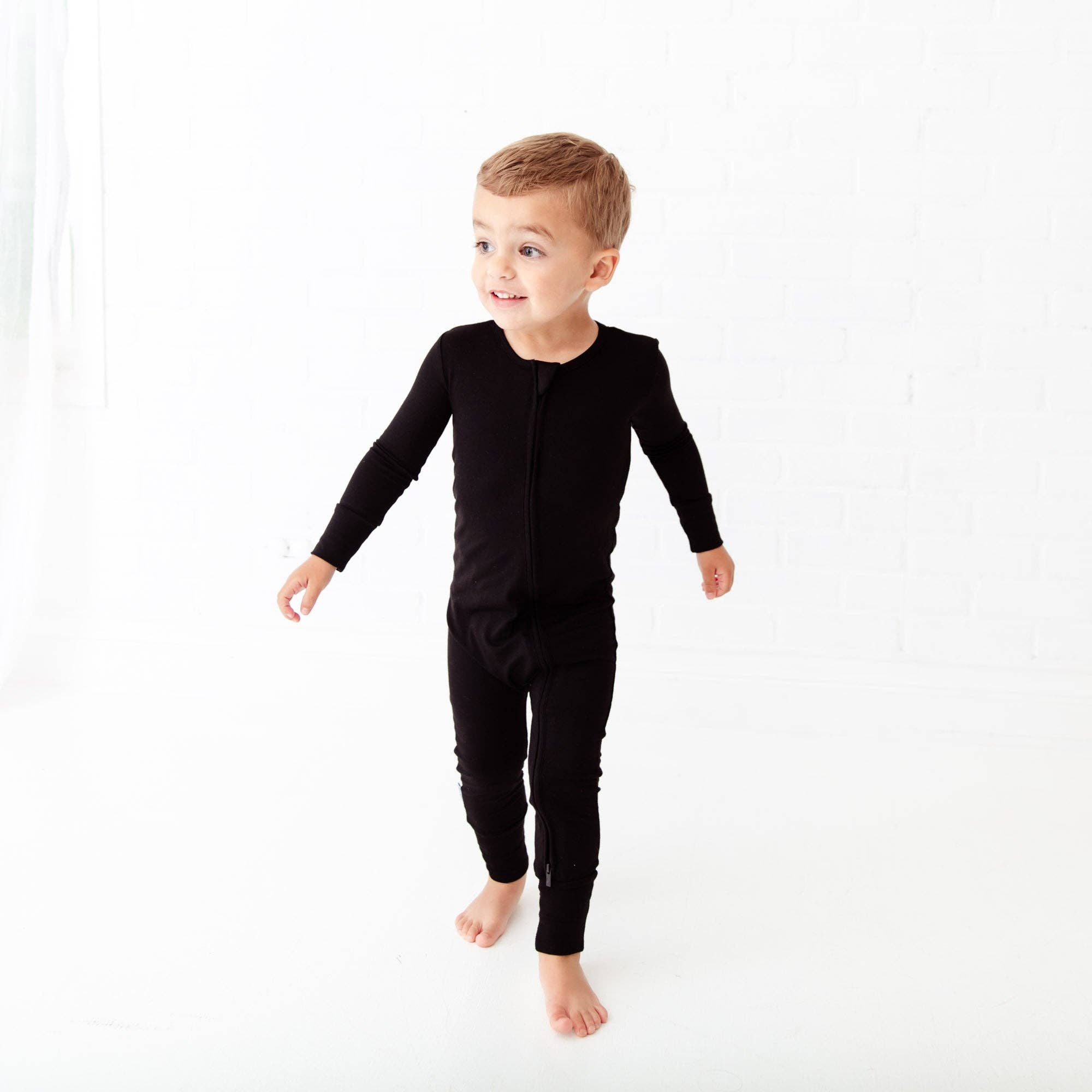 Dreamiere - Vente Grenouillère – bébé - Pyjama convertible en bambou noir onyx pour enfants8