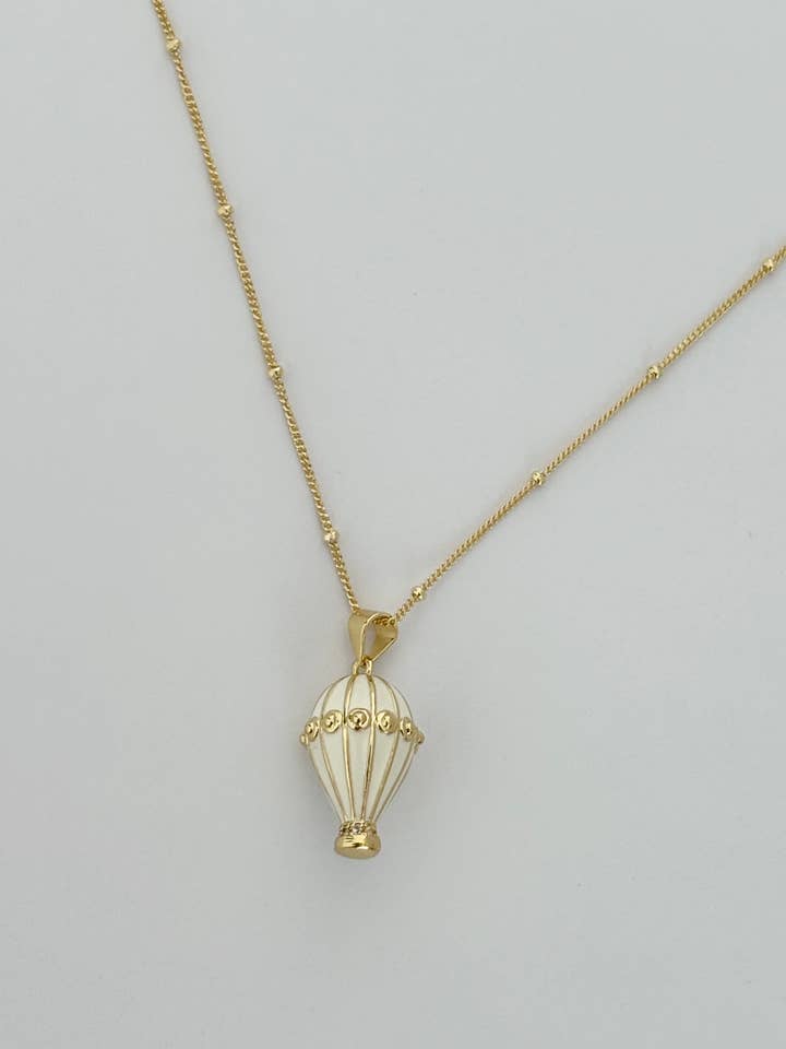 La Montgolfière- crème Necklace for wholesale by Tramps+Thieves