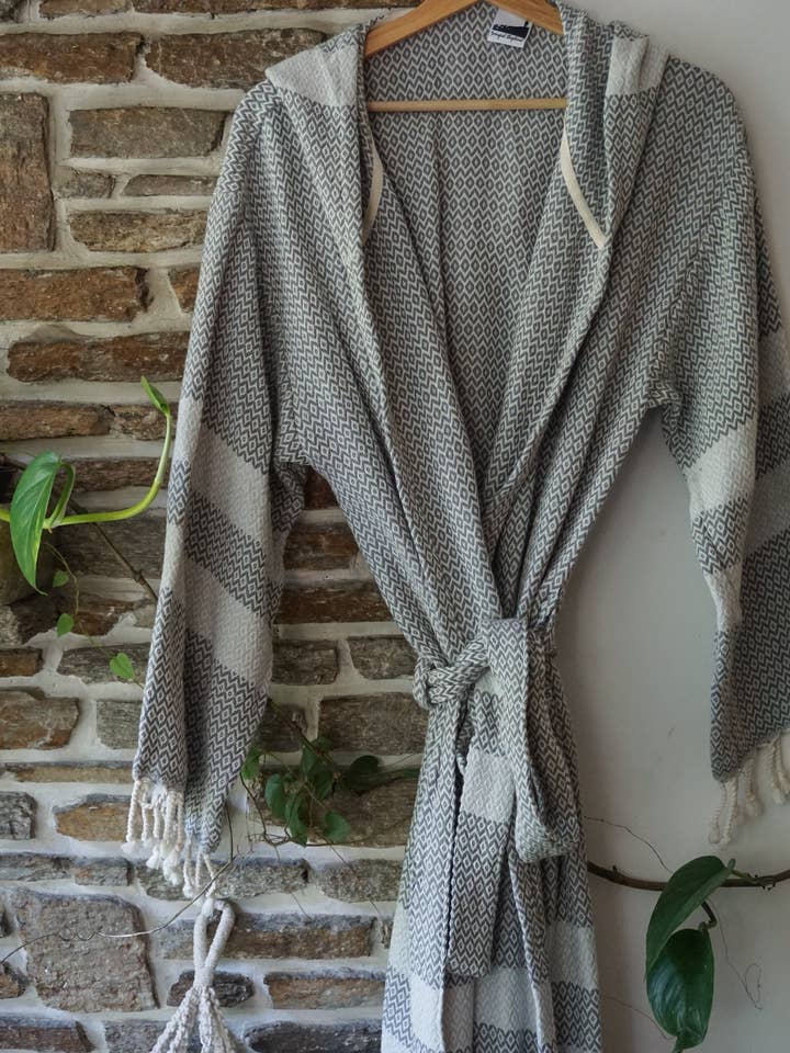 Intrepid Shepherd - Wholesale Robe - Women's - THE Shepherd's Robe, UNISEX40