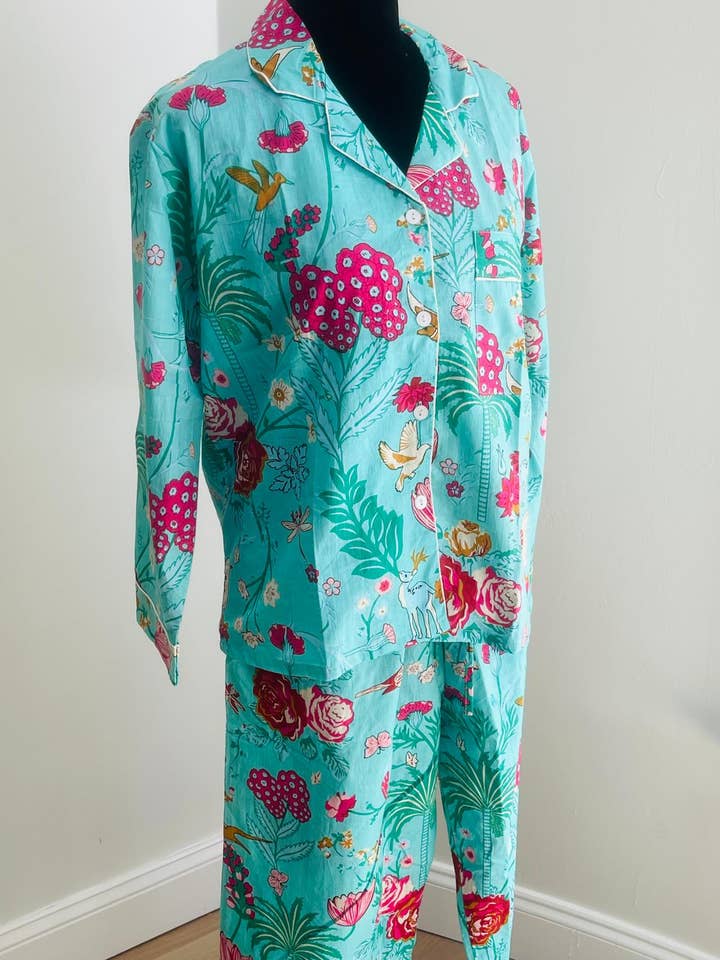 AMRANIS - Wholesale Sleepwear Set - Women's - Long PJ Set In Block Print2