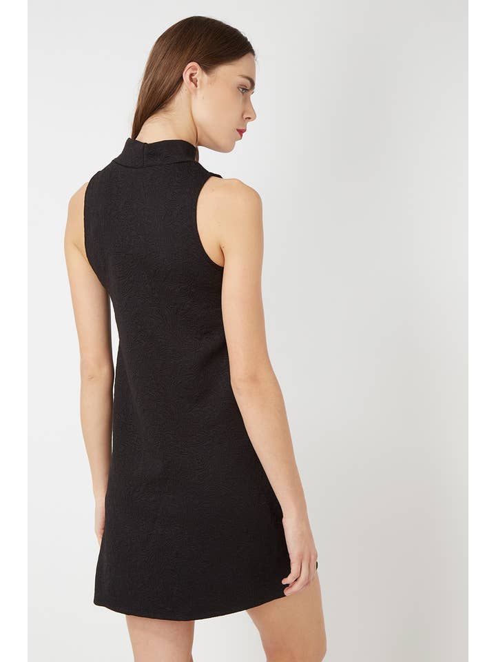 BanBat - Wholesale Dress - Women's - Sleeveless dress with high neck Ref: 89137