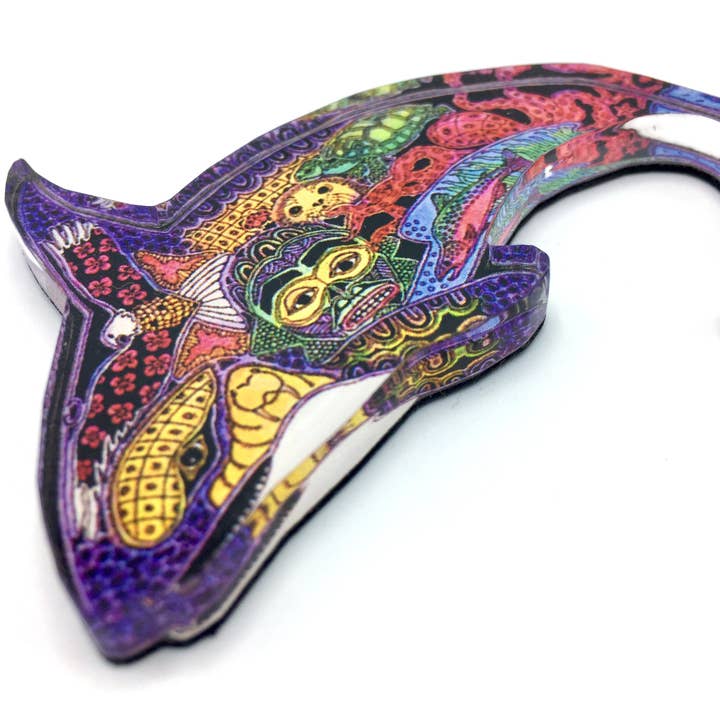 Aimants, porte-clés et épingles Orca pour la vente par EarthArt International