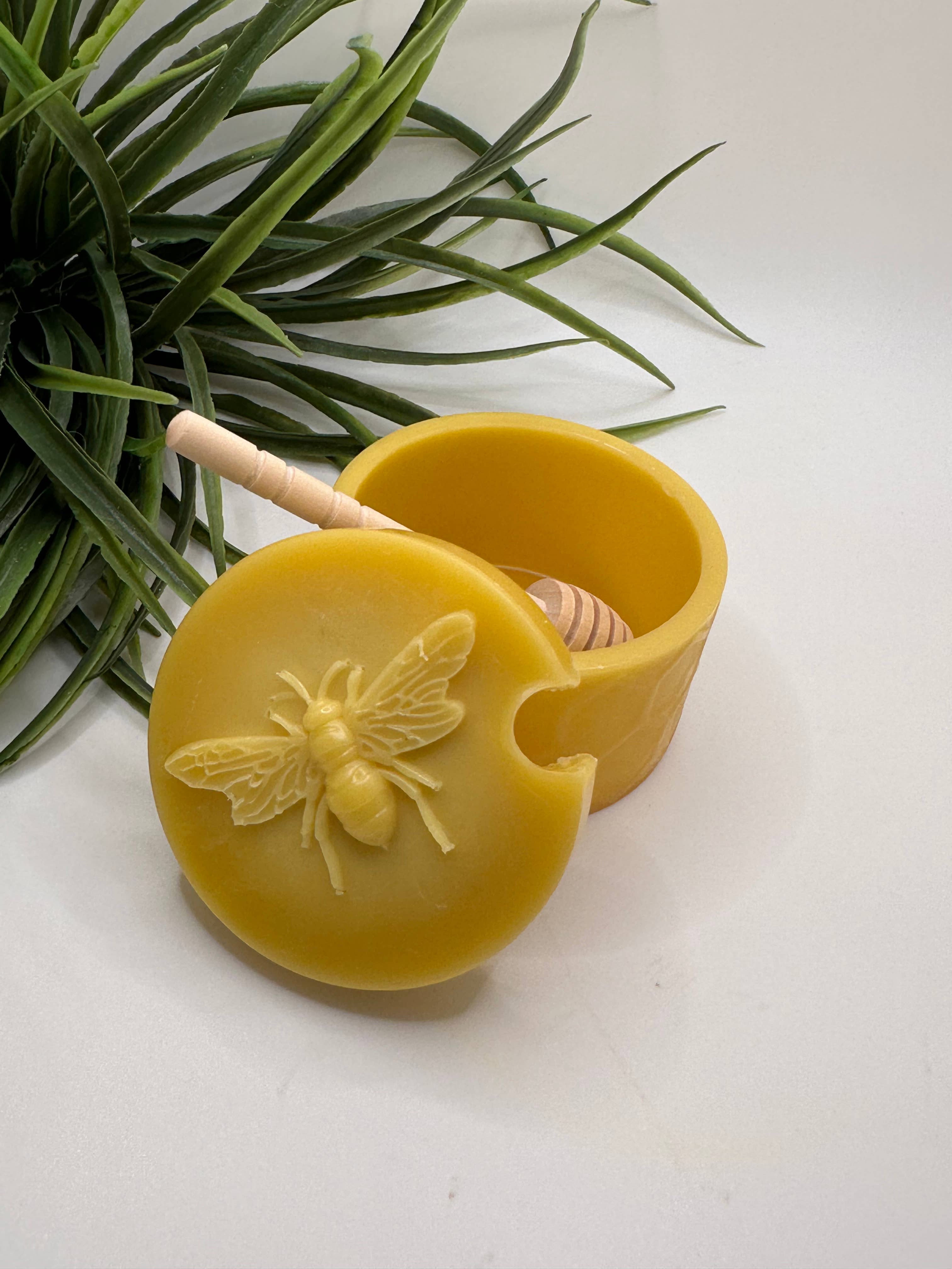 Brown's Creek Honey Farm - Wholesale Honey Pot - Pure Beeswax Charcuterie Honey Jar3