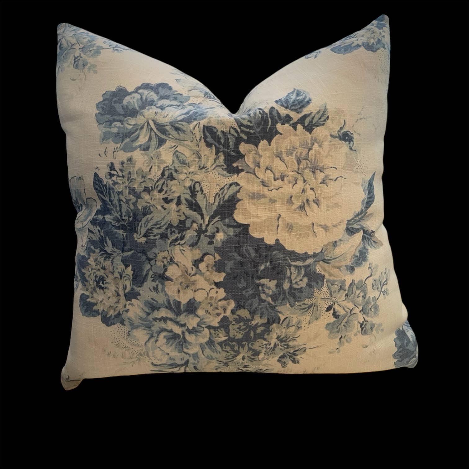 Dahlia & Grace pillows - Wholesale Throw/Decorative Pillow - Thelma Floral Throw Pillow with Feather Insert      1
