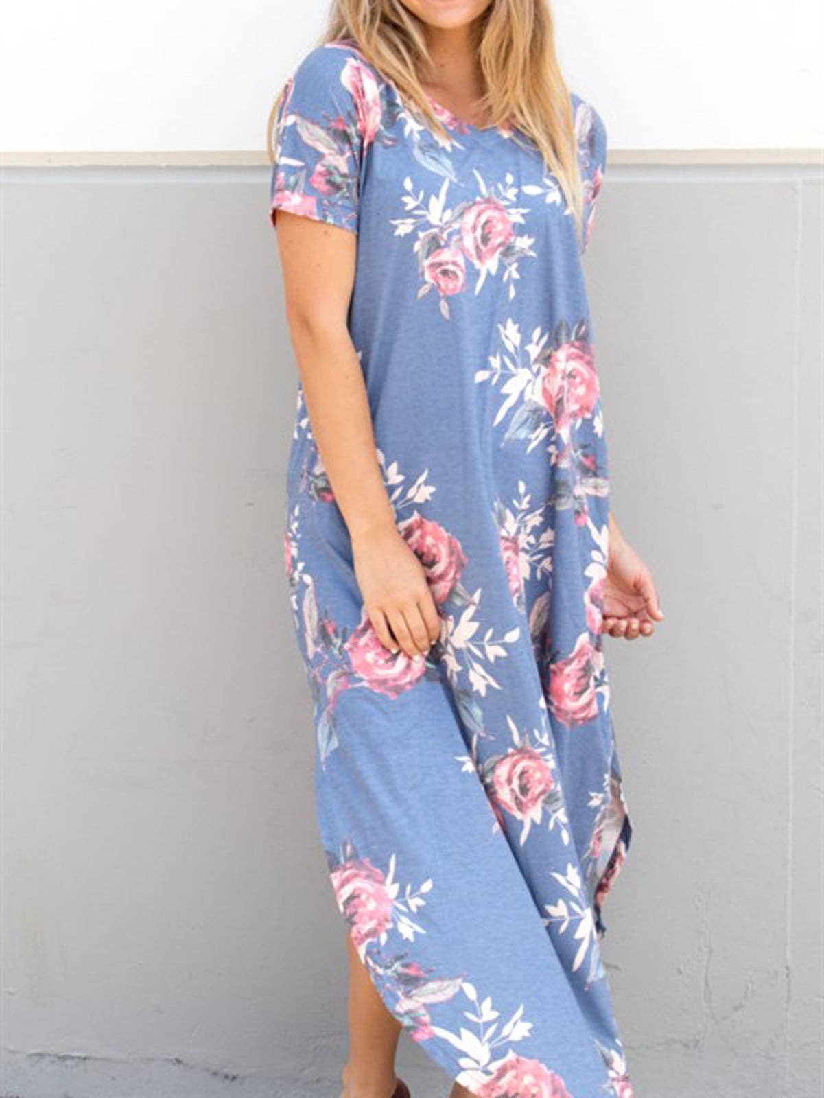 Tickled Teal – wholesale Dress – Women's – Vintage Floral Relaxed Maxi2