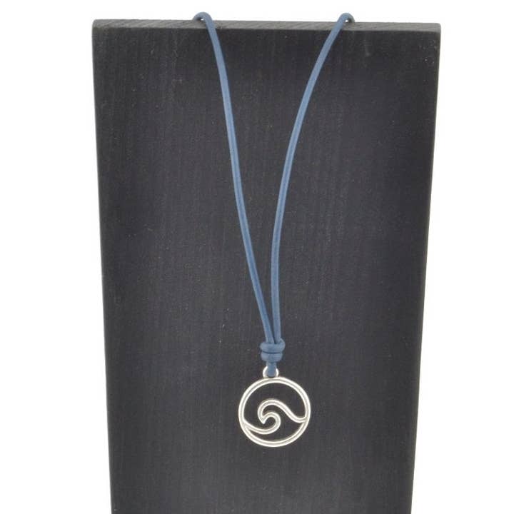 Collier Bangkok Wave pour la vente par CozyDetailz