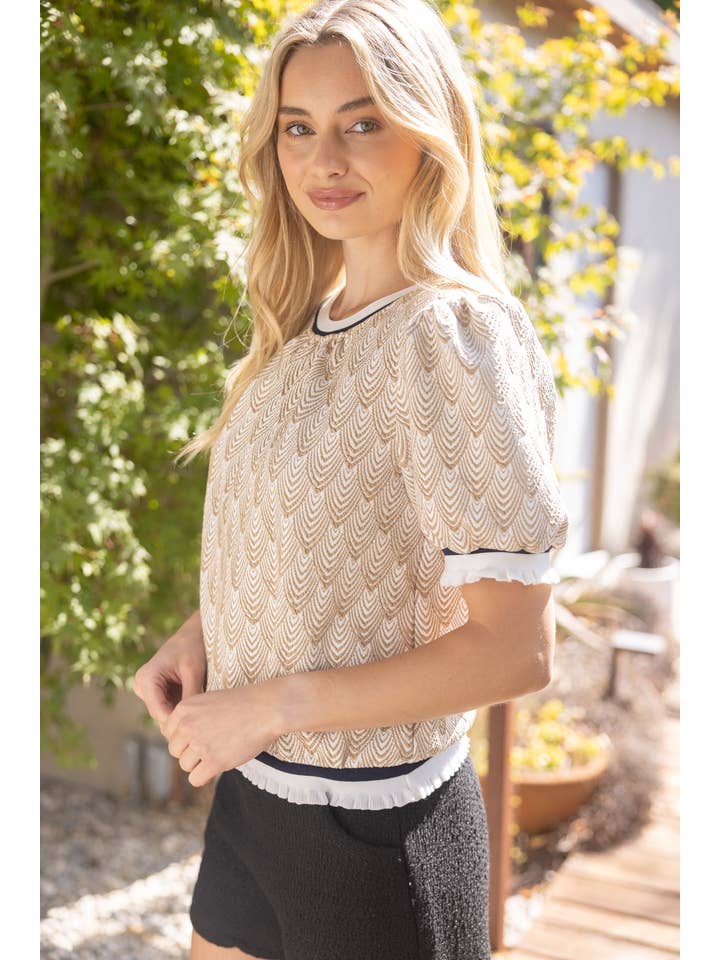 Taupe 35049 Gestreepte Ruffle Band Golvend Patroon Gebreide Top voor groothandel op Faire