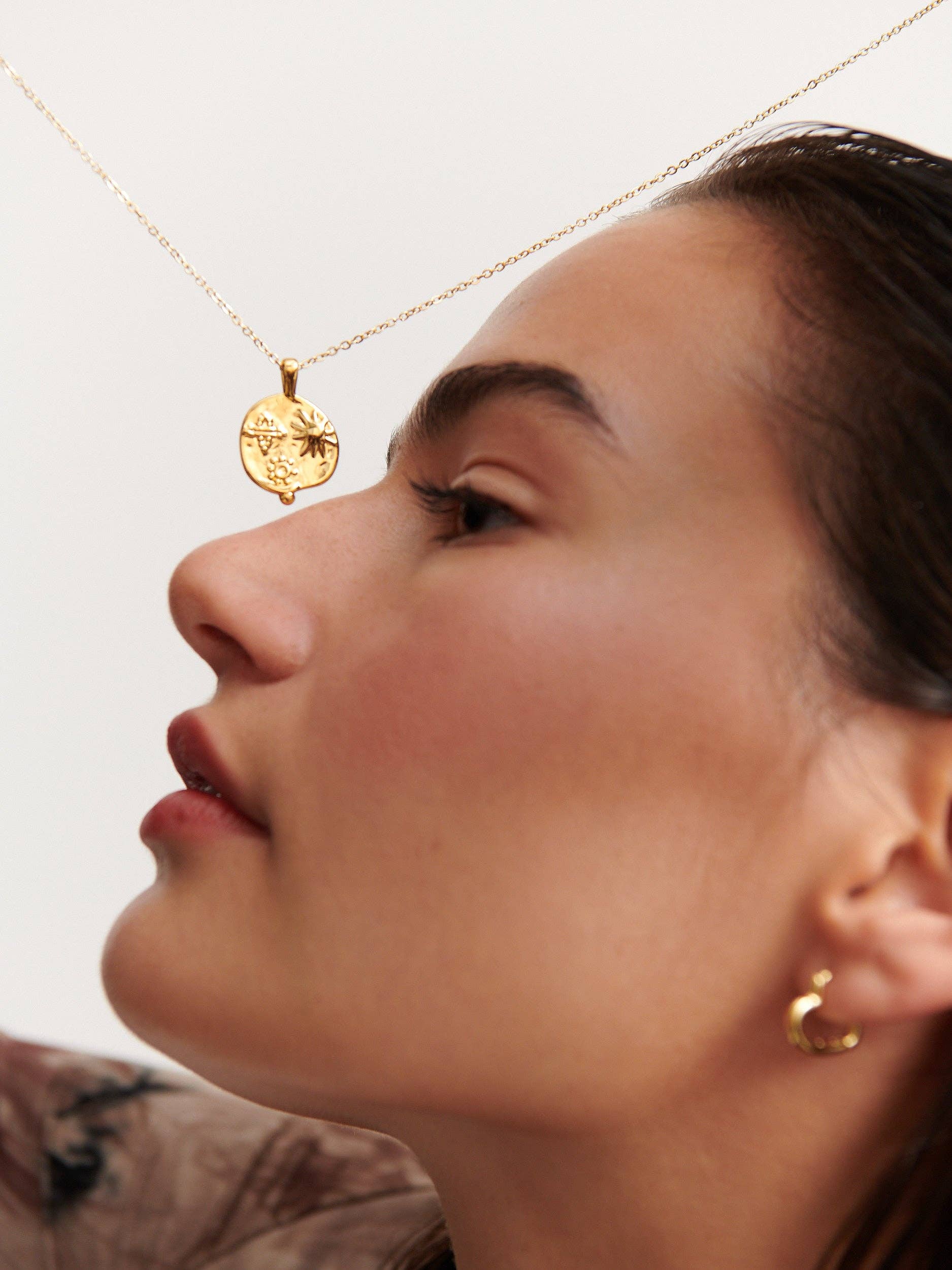 Angels Whisper Accessories - Wholesale Pendant/charm necklace - Ocean Coin Charm Gold Plated Necklace