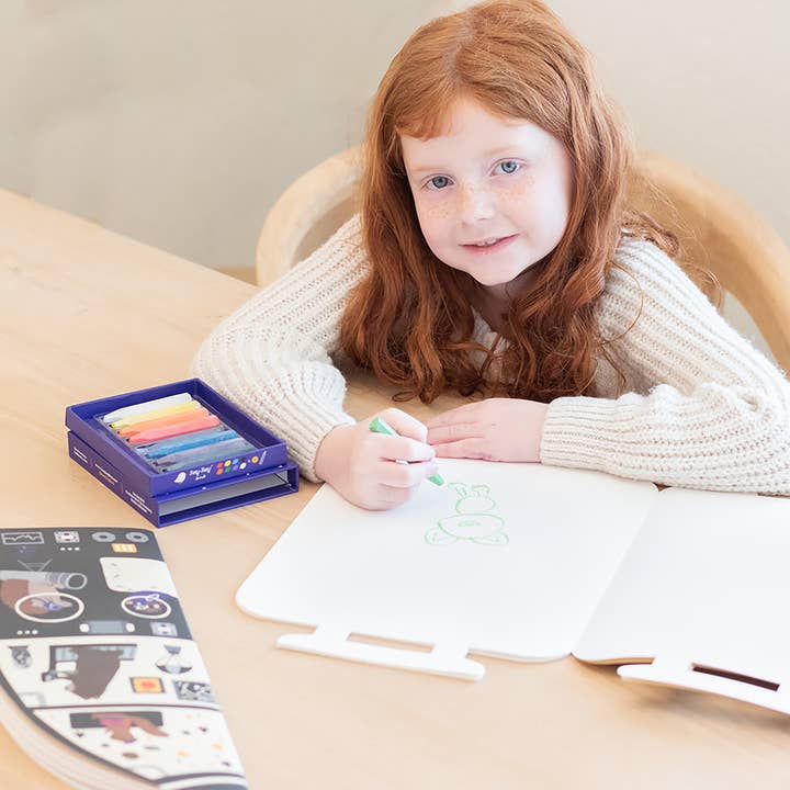 Jaq Jaq Bird - Wholesale Colouring and activity book – kids and baby - Jumbo Suitcase Paper Coloring Book3