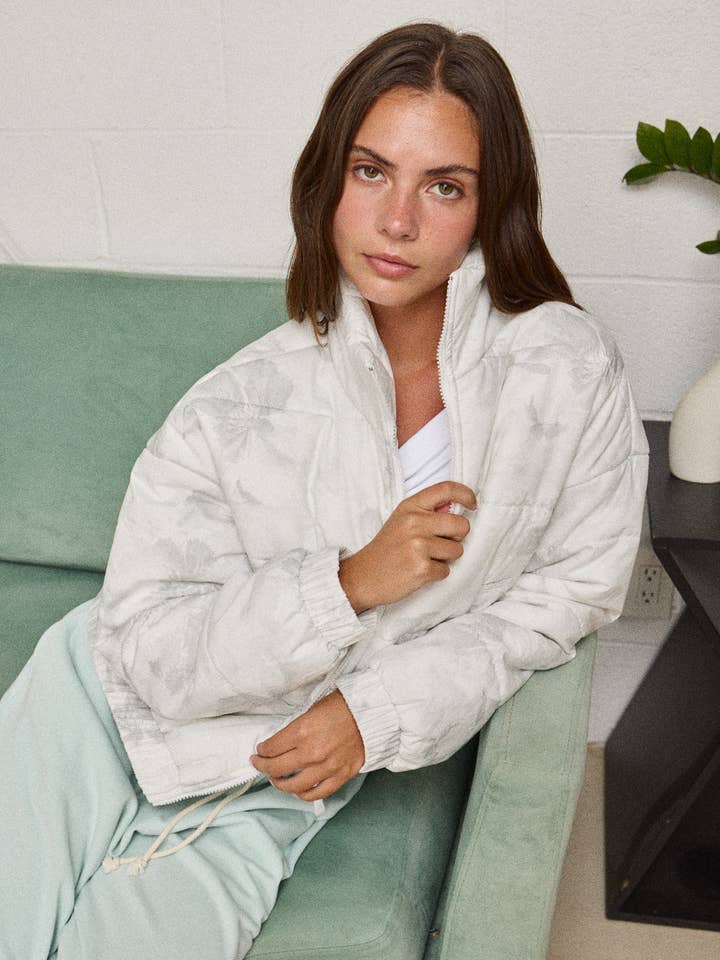 White grey PJ16891-2 - FLORAL ZIP UP PUFFER JACKET for wholesale on Faire0