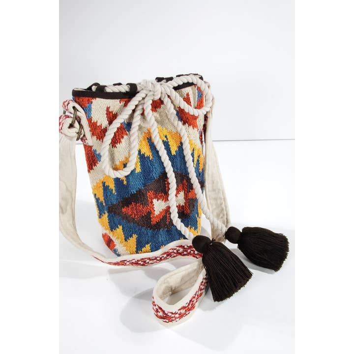 Nouveau Håndvævet nouveau bucket-taske for engroshandel på Faire4