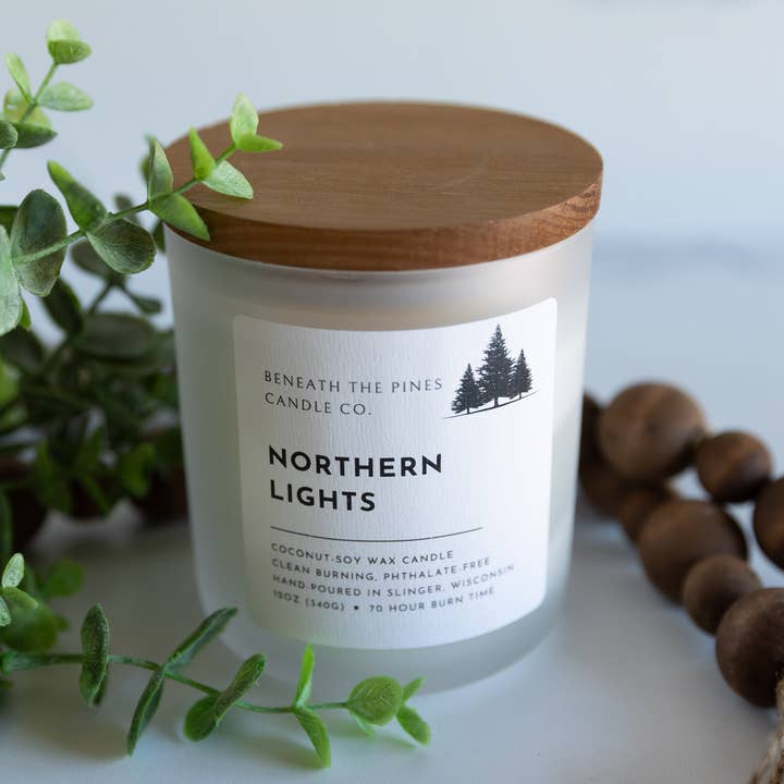 Beneath The Pines Candle Co. - Wholesale Jar/Filled Candle - Northern Lights: Coconut-Soy Candle4