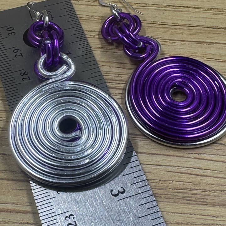 Jewelry With Me – wholesale Hängande örhängen – Silver- och lila dubbla skivörhängen med örkrokar i sterlingsilver5