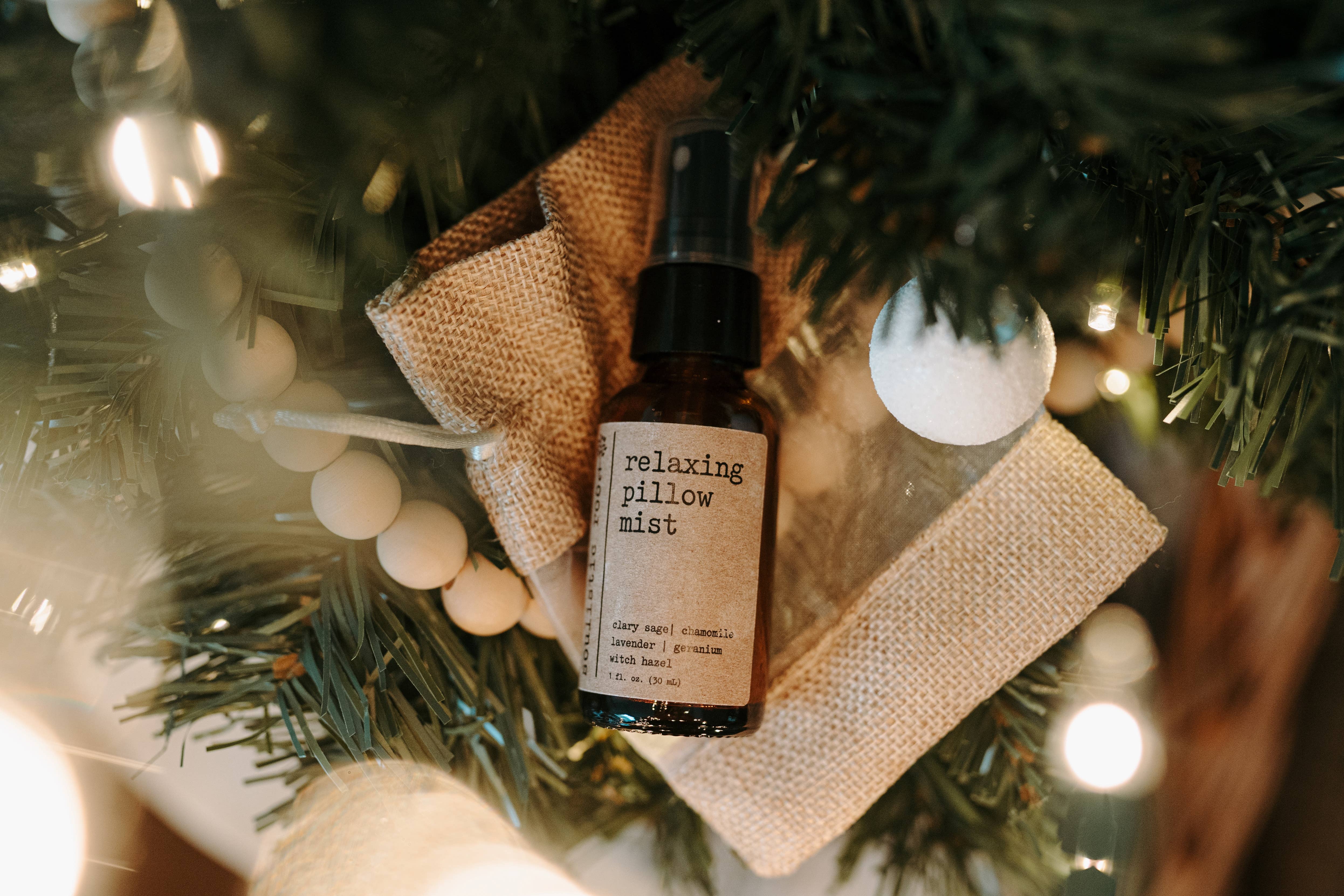 Soulistic Root - Essential Oils & Self Care Gifts - Vente Roll-on aux huiles essentielles - Calm Roller- Décorations de Noël | Décorations de Noël uniques8