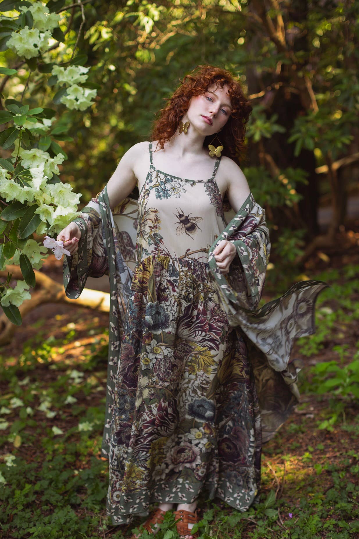 Market of Stars (USA) - Wholesale Dress - Women's - Love Grows Wild Bohéme Long Maxi Slip Dress w/ Bees Floral4