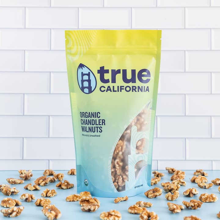 True California Organic Nuts: Pistachios, Almonds, & Walnuts - Venta al por mayor Frutos secos - Nueces Chandler orgánicas