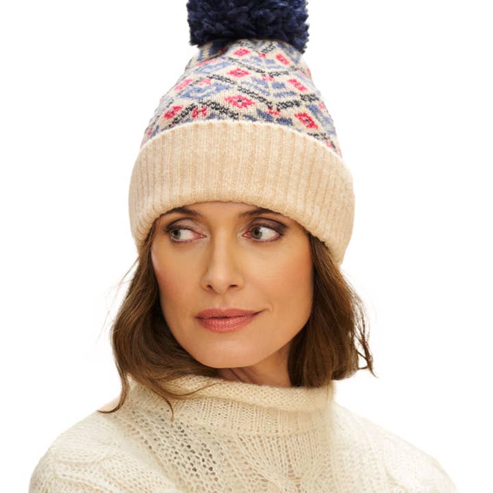 Kristi Bobble Hat - Creme for engroshandel hos Powder Design - Europe