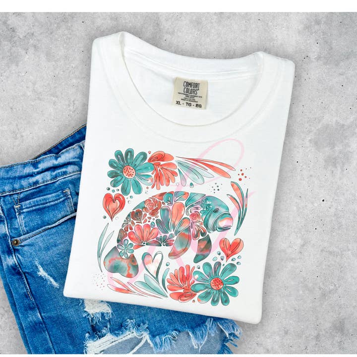 T-shirt graphique - Lion de mer estival pour la vente par Lauras Closet